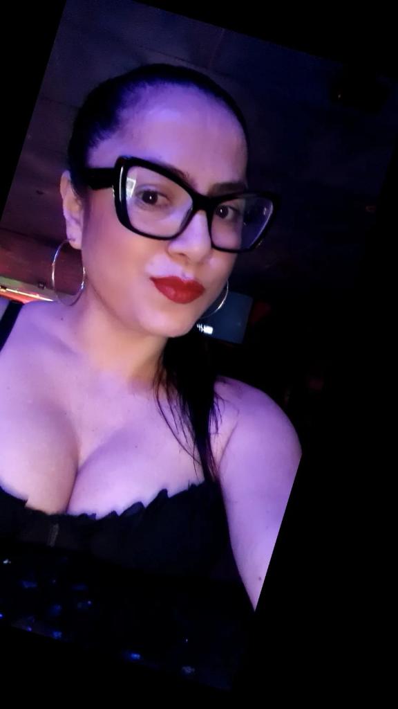 Chica busca chico en Menorca: 