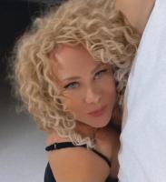 614711096: Chica busca chico en Almería