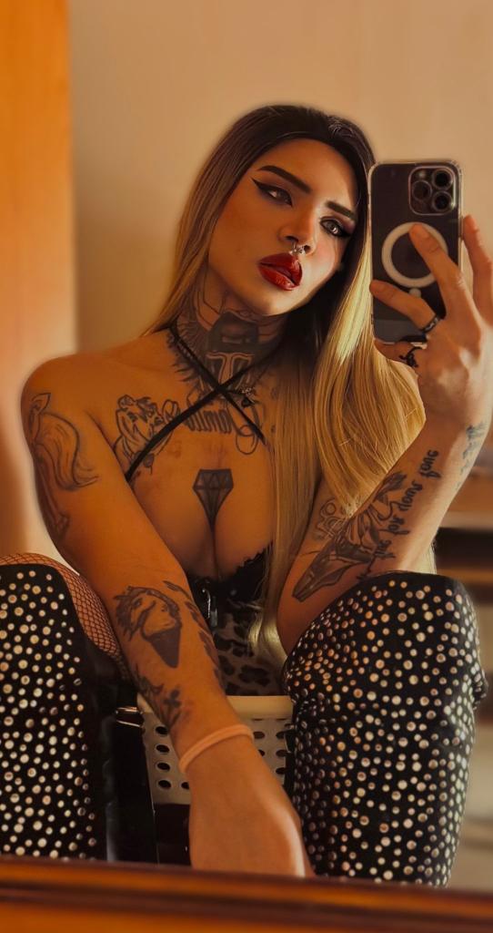 672128616: Transexual en Málaga