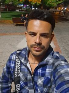 Chico busca chica en Ibiza: 