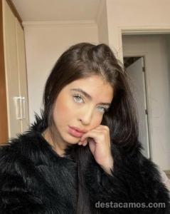 637809892: Chica busca chico en Barcelona