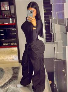 643981571: Chica busca chico en La Rioja