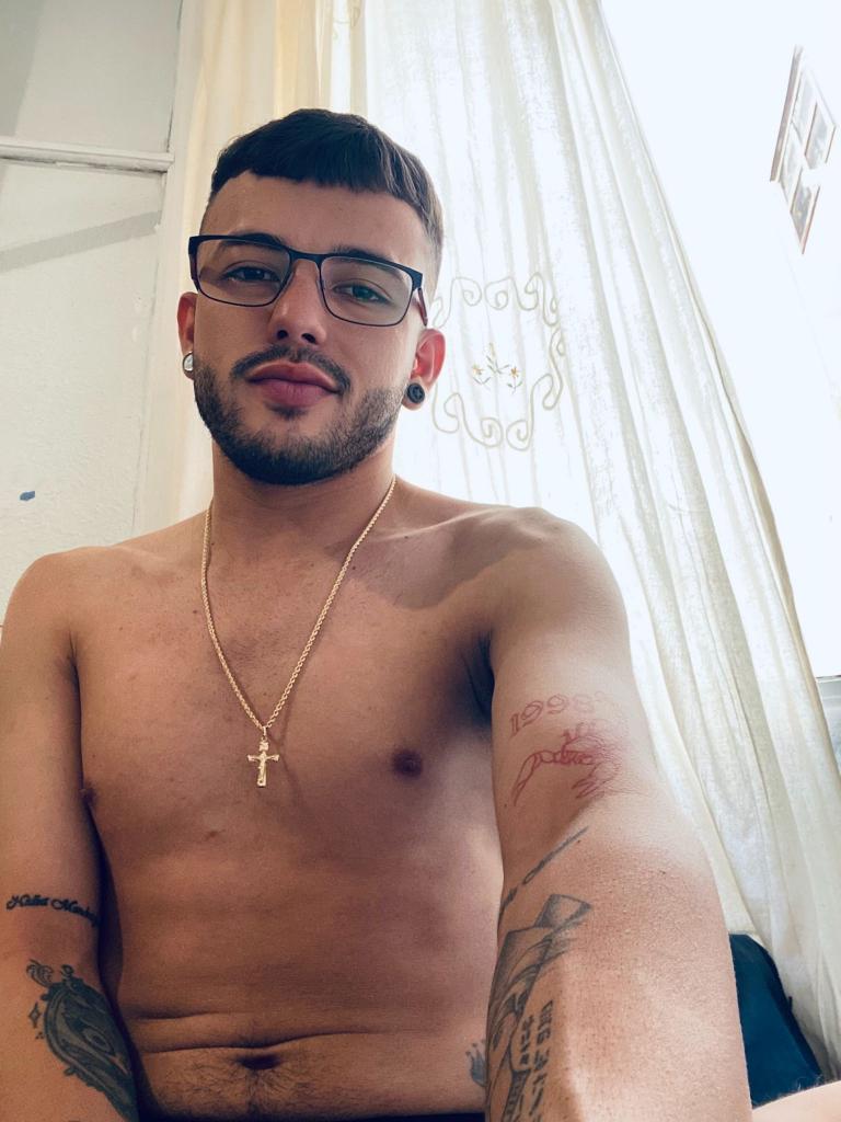 674659551: Chico busca chica en Madrid