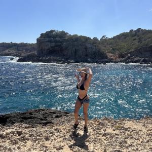 676960291: Travesti en Menorca