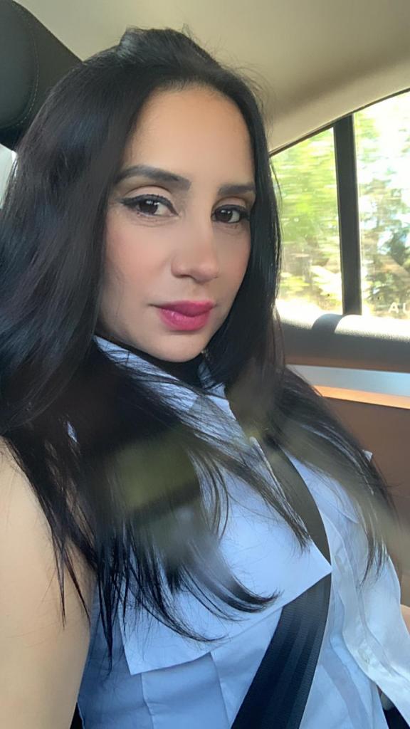 Chica busca chico en Valencia: Chica busca chico