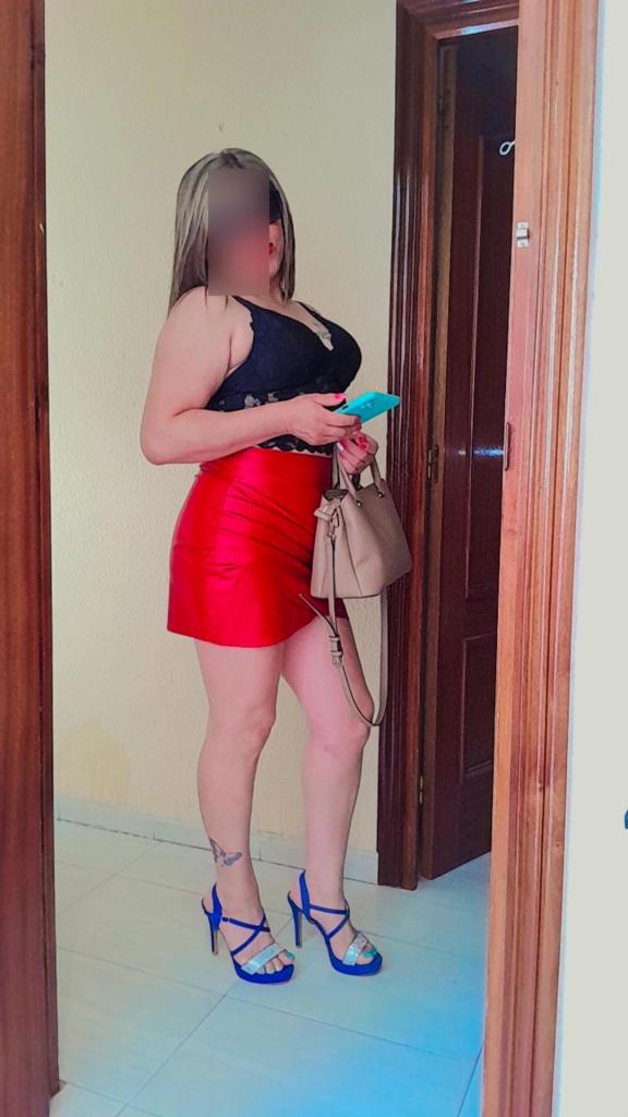 Chica busca chico en Huelva: 