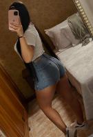 672886635: Chica busca chico en Navarra