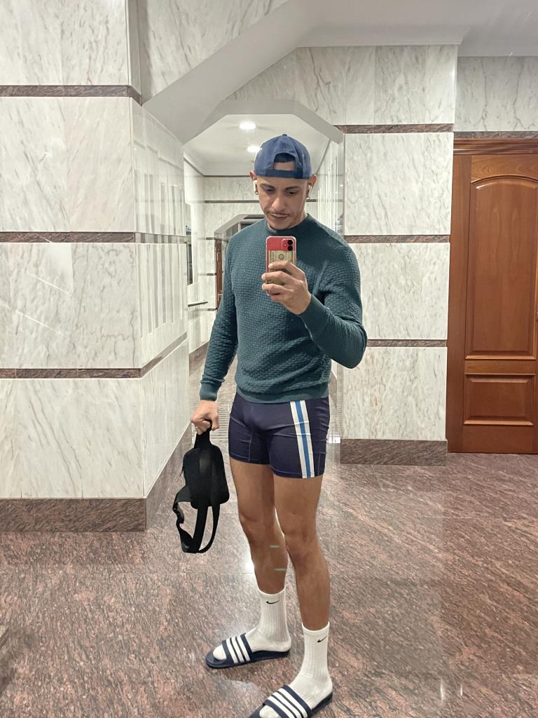 607275963: Chico busca chica en Asturias