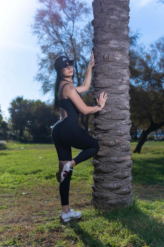 610637216: Chica busca chico en Barcelona