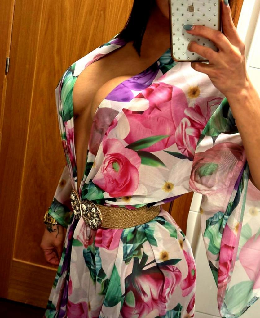 623932993: Chica busca chico en La Coruña