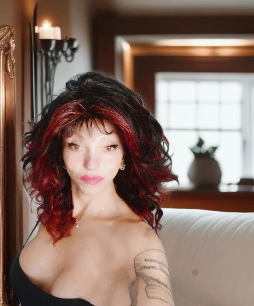 603238496: Travesti en Cantabria