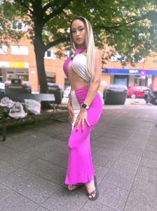 613962430: Chica busca chico en Orense