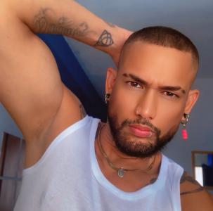 604169691: Chico busca chica en Valladolid