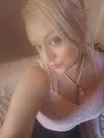 613958151: Chica busca chico en La Coruña