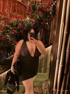 658329456: Chica busca chico en Madrid