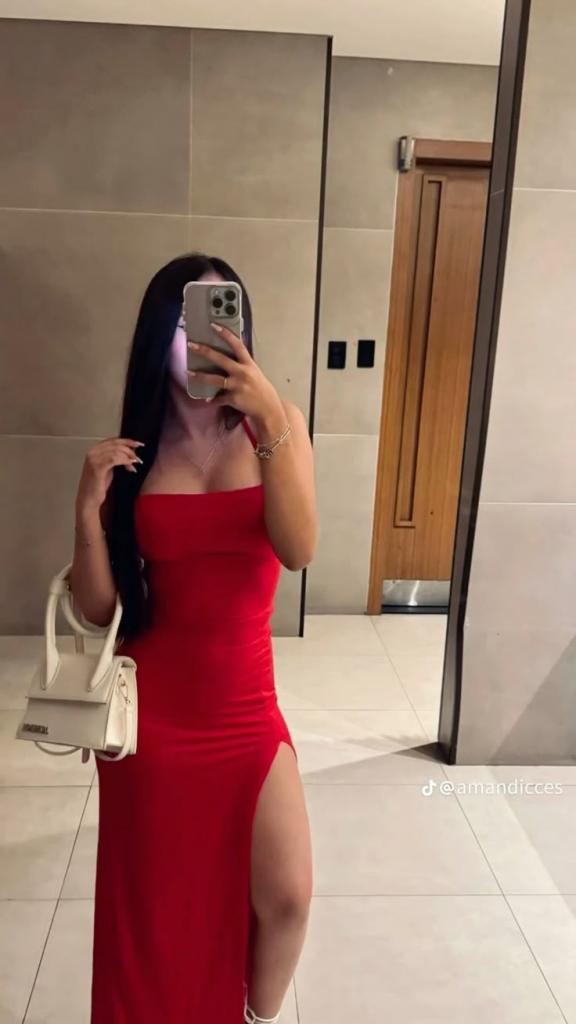 613852247: Chica busca chico en Valencia