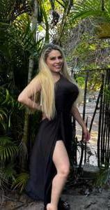 692288426: Chica busca chico en Sevilla