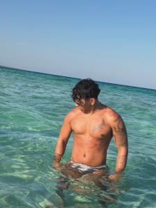 Chico busca chica en Valencia: 