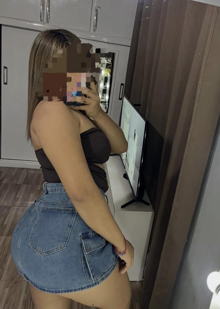 604158929: Chica busca chico en Málaga