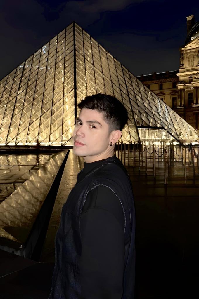 Chico busca chica en Barcelona: 