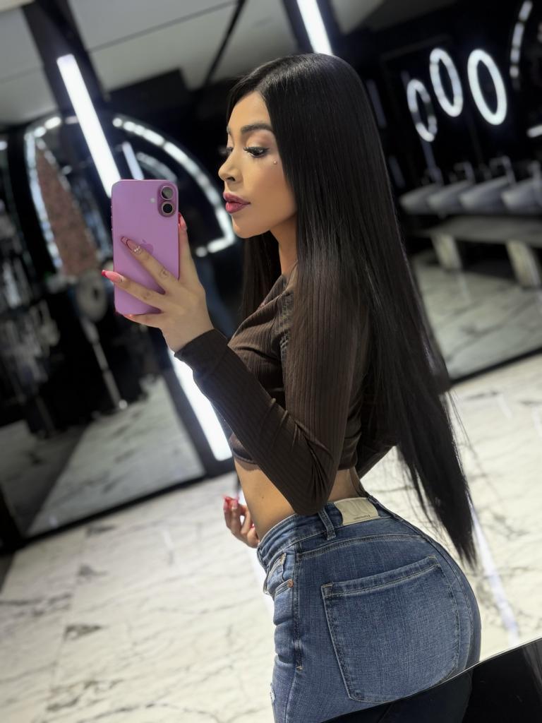 Chica busca chico en Murcia: 