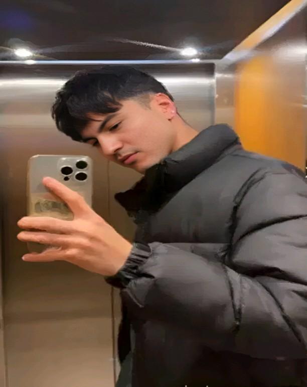 614906978: Chico busca chica en Madrid