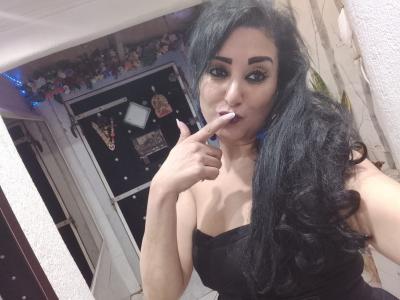 614952084: Chica busca chico en Almería