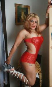 619857350: Chica busca chico en Guipúzcoa