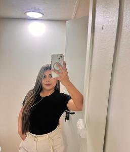 663442879: Chica busca chico en Las Palmas