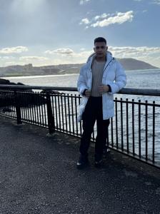 613856352: Chico busca chica en Cantabria