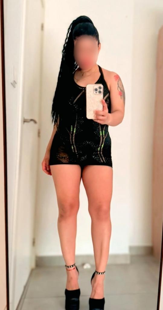 672068077: Chica busca chico en Alicante