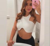 697962484: Chica busca chico en Tarragona