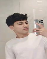 614906978: Chico busca chica en Madrid