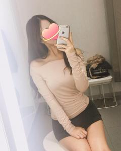 655986908: Chica busca chico en Barcelona