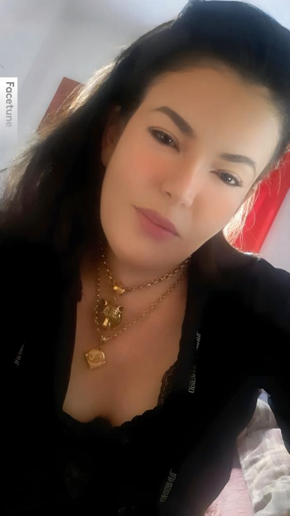 678685262: Chica busca chico en Asturias