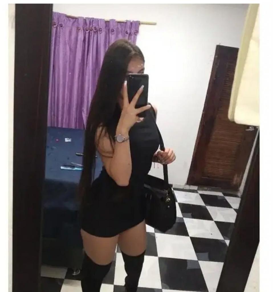 614785155: Chica busca chico en Orense