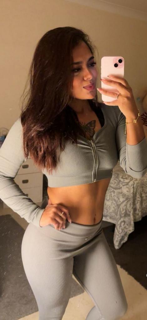 661448826: Chica busca chico en Mallorca