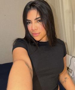 623114130: Chica busca chico en La Coruña