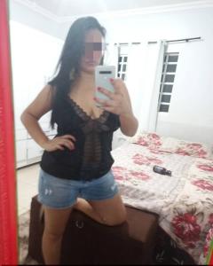 624776366: Chica busca chico en Huesca