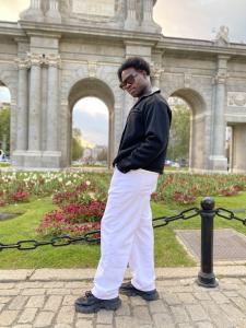 661510441: Chico busca chica en Madrid