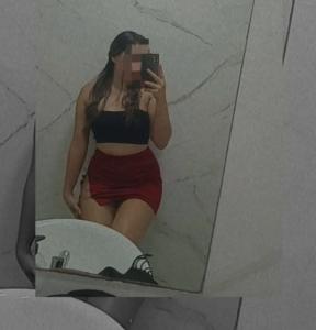 612403628: Chica busca chico en Madrid