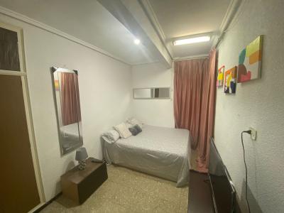 695286010:  en Alicante