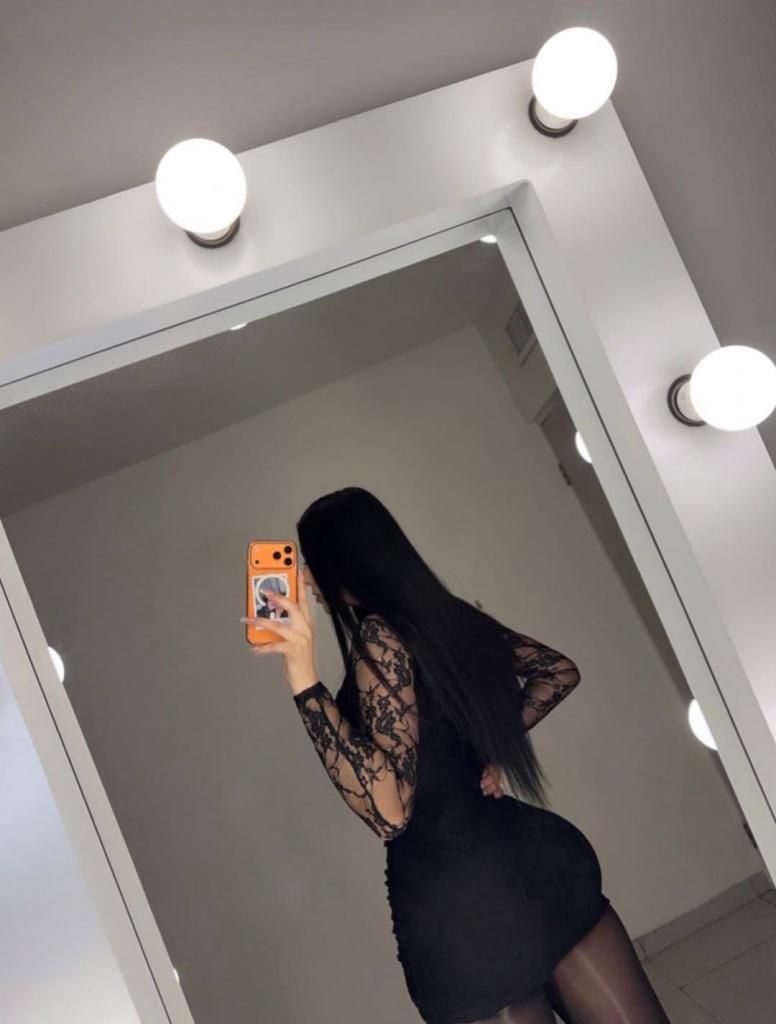 603997083: Chica busca chico en Alicante