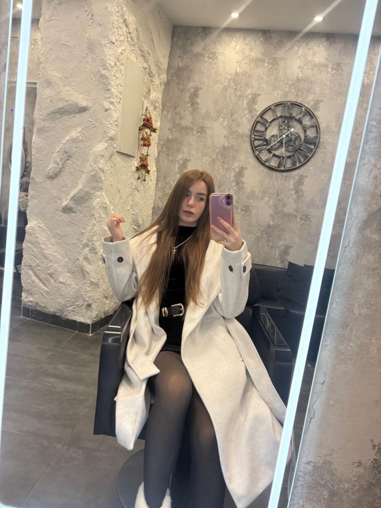 624136424: Chica busca chico en Madrid