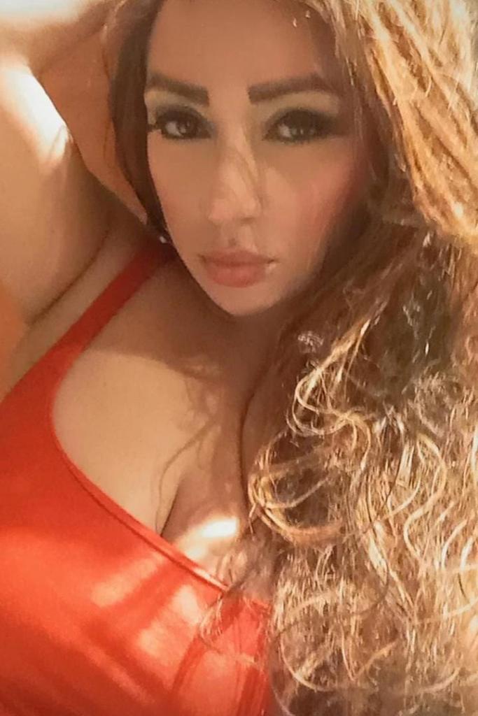 Chica busca chico en Valencia: Chica busca chico