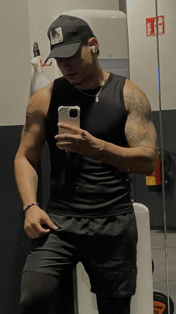 613905049: Chico busca chica en Navarra