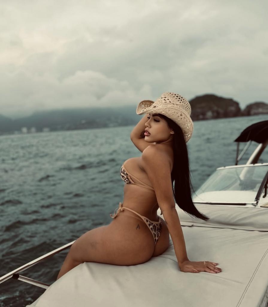 641550684: Chica busca chico en Burgos