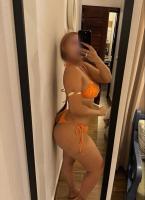 647020851: Chica busca chico en Barcelona