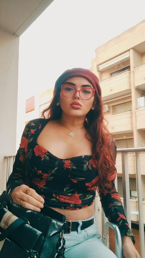 647517668: Chica busca chico en Alicante