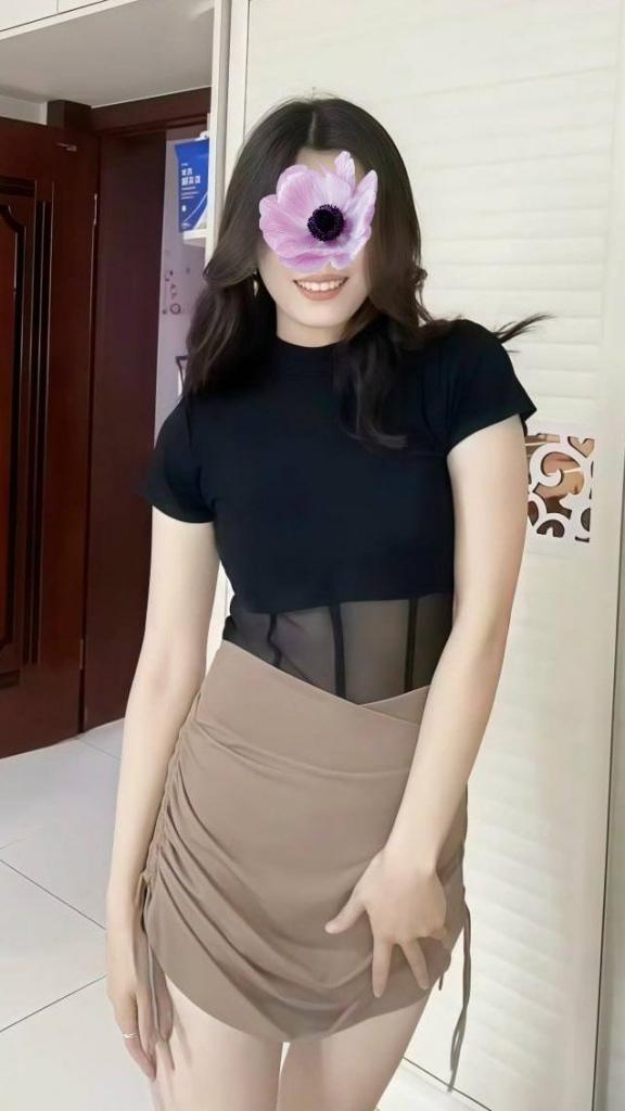 678018813: Chica busca chico en Madrid